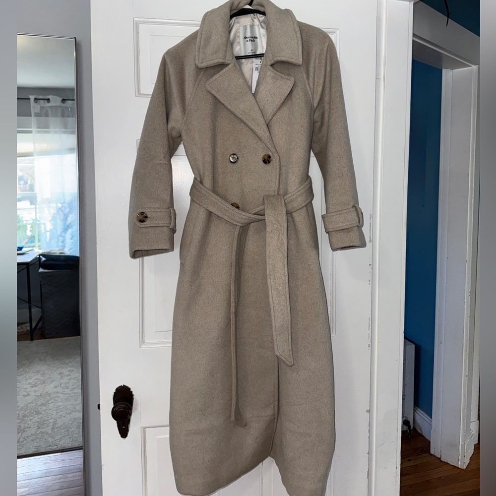 Abercrombie & Fitch Trench Coat Long Coat Tan